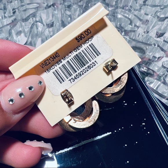 Victoria Townsend Earrings - Picture 8 of 8